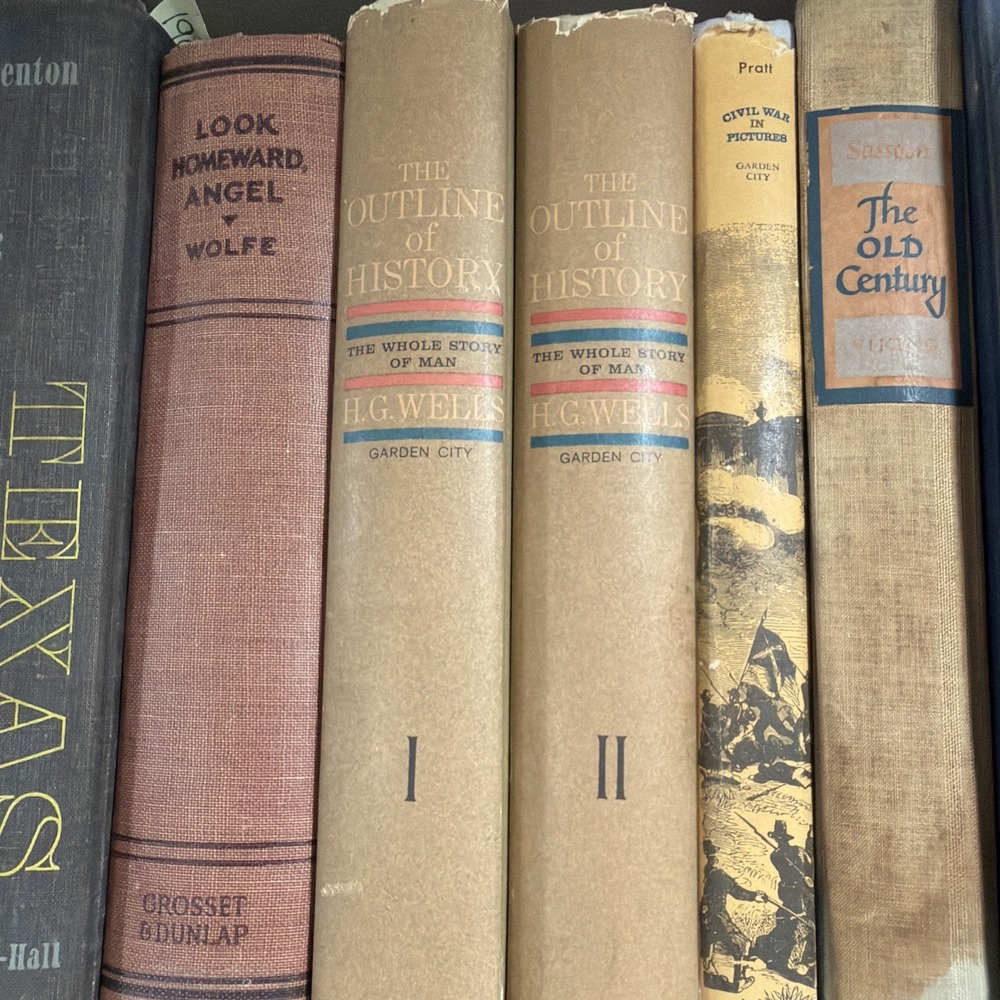 The Outline of History by H.G. Wells 1961 2 Book Set Book Club Edition Vintage